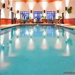 Holiday Inn Express & Suites Minneapolis - West End By Ihg 