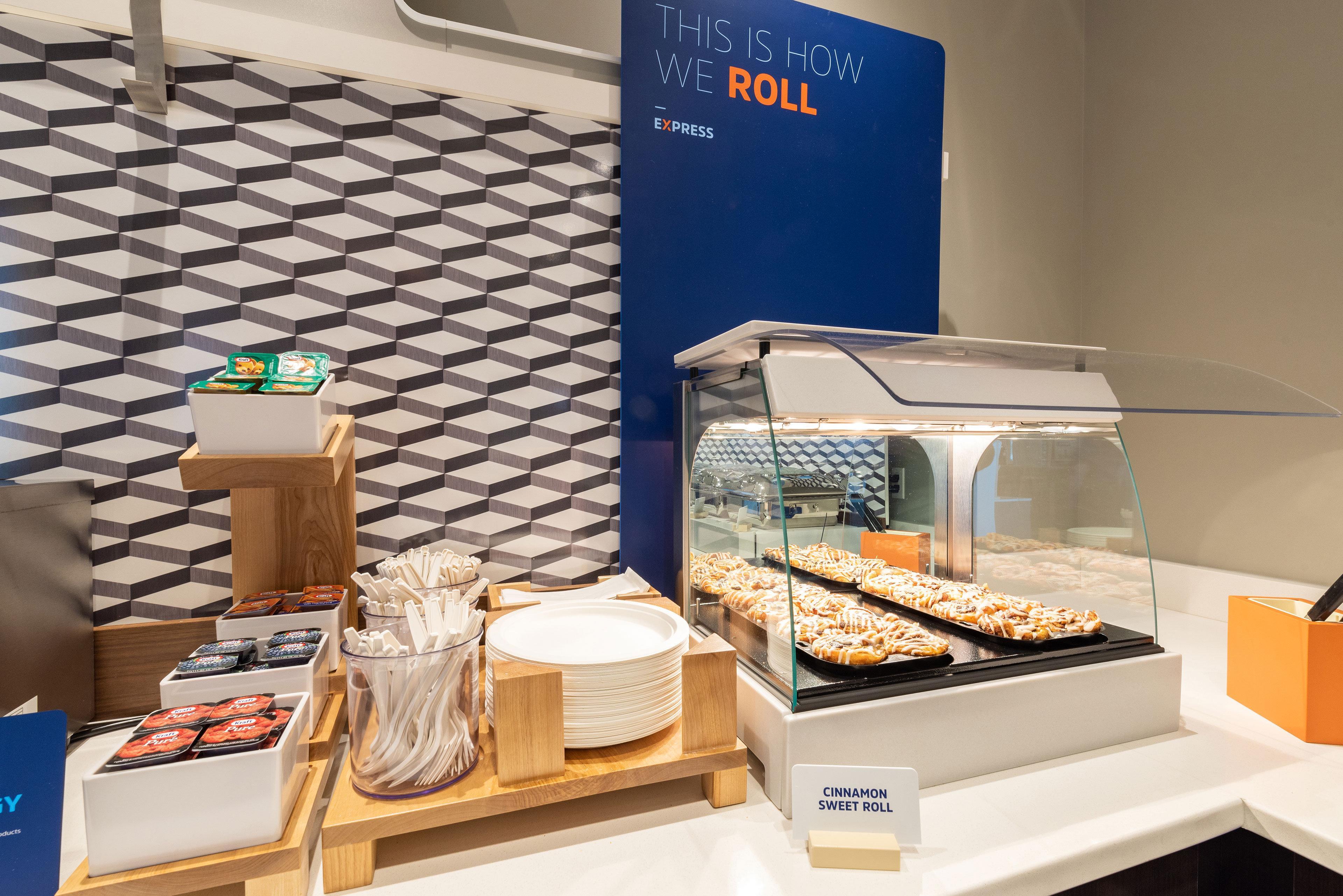 Express & Minneapolis - West End By Ihg 2*