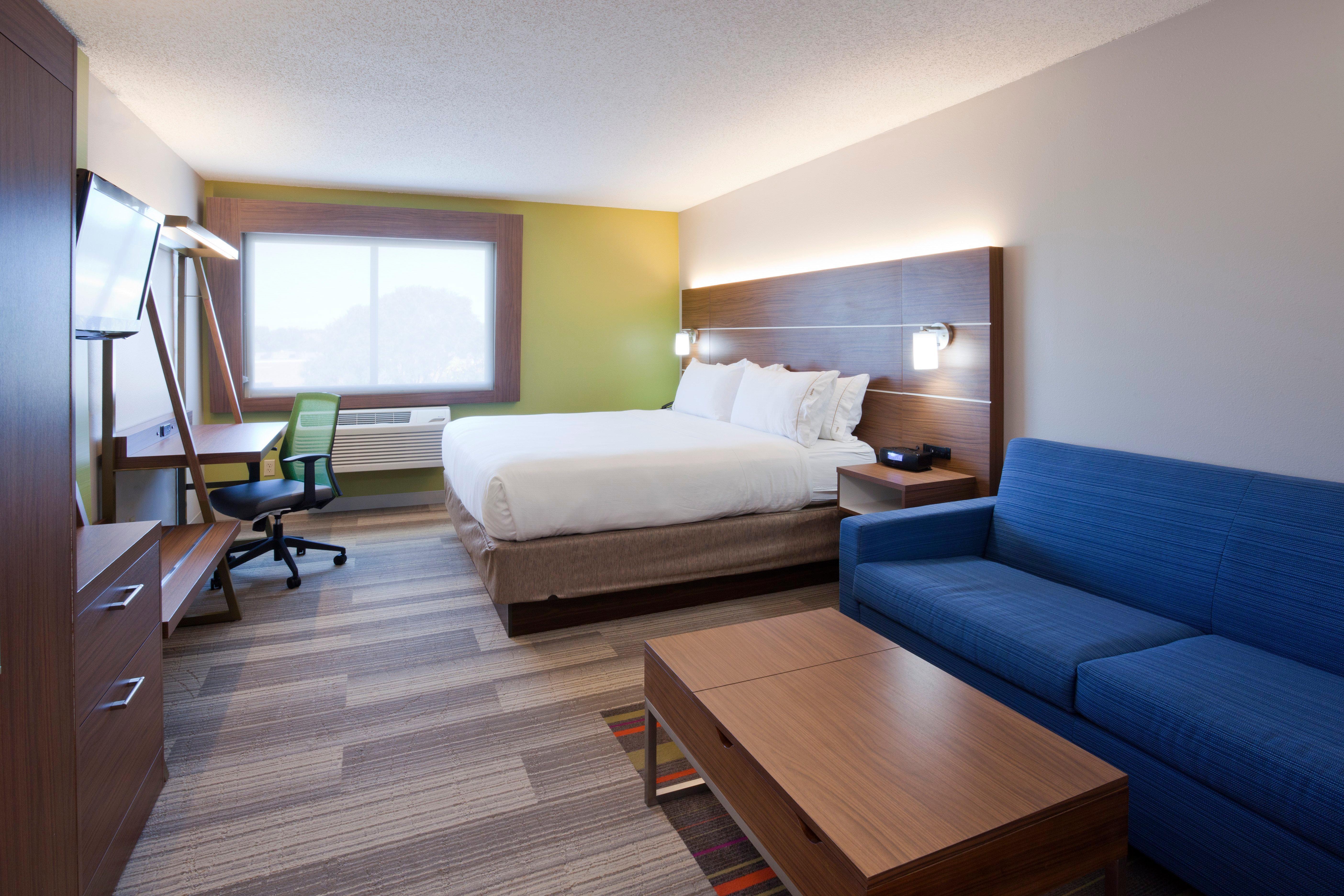 Express & Minneapolis - West End By Ihg Saint Louis Park
