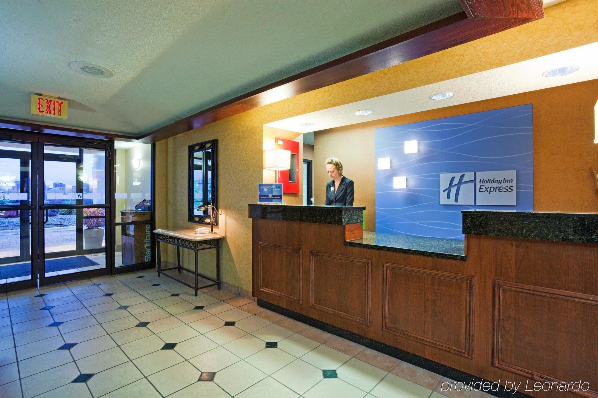 Express & Minneapolis - West End By Ihg 2* Saint Louis Park