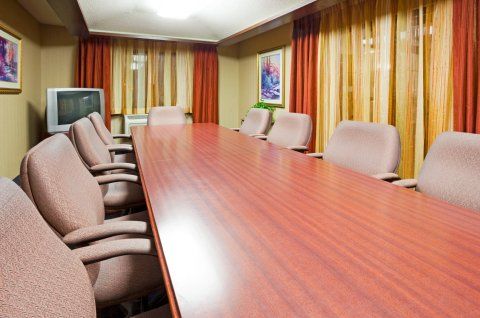 Hotel Express & Minneapolis - West End By Ihg