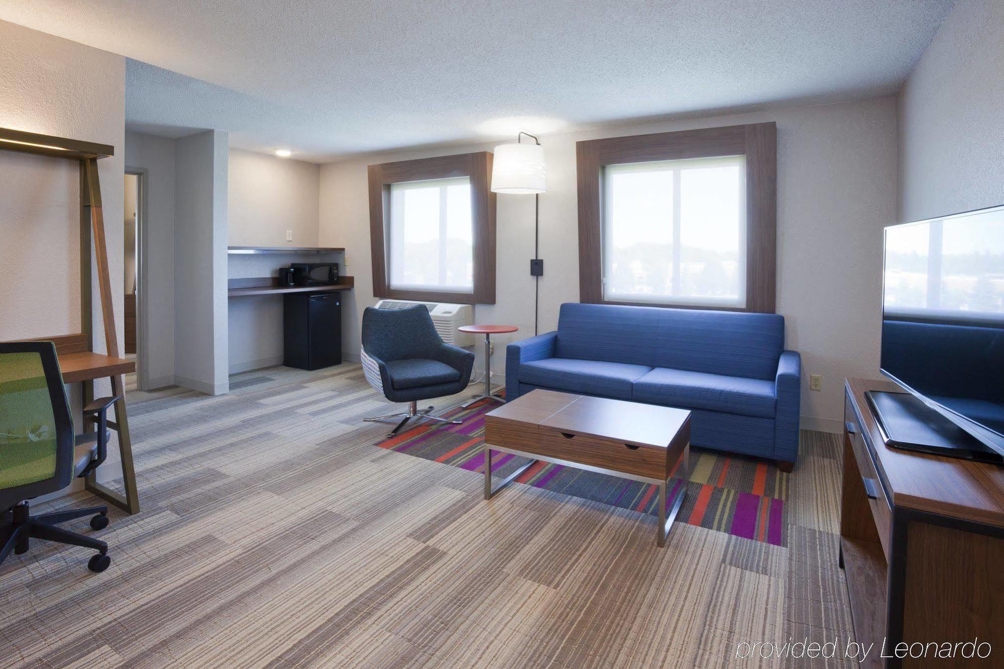 Express & Minneapolis-golden Valley By Ihg 2* Saint Louis Park