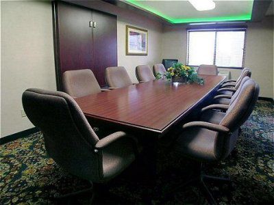 Express & Minneapolis - West End By Ihg 2*